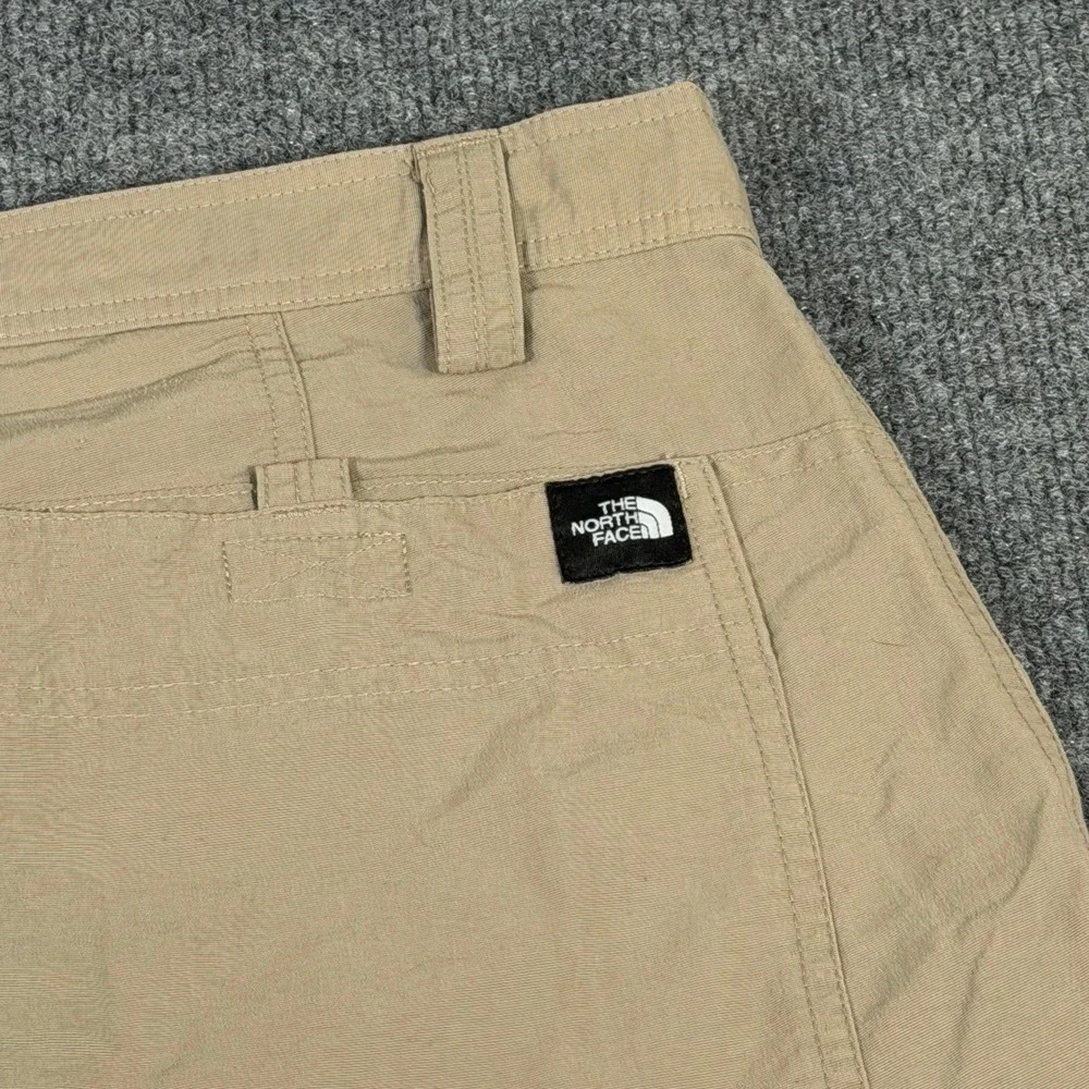 The North Face Mens Khaki Nylon Hiking Utility Shorts Tan Size 36 V608546 #2298‎
